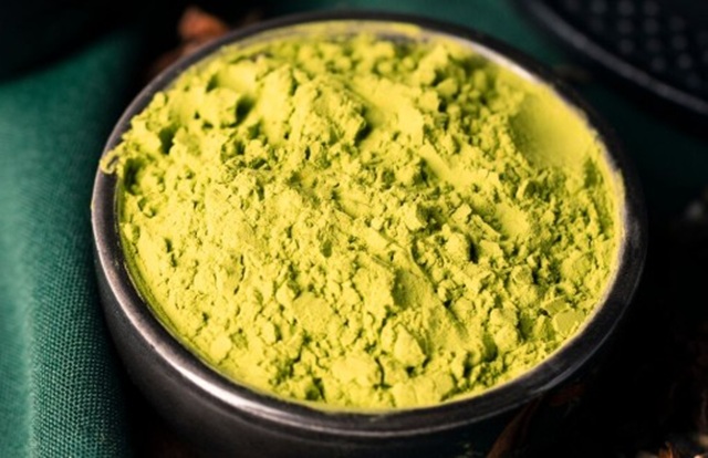 miska kratomu